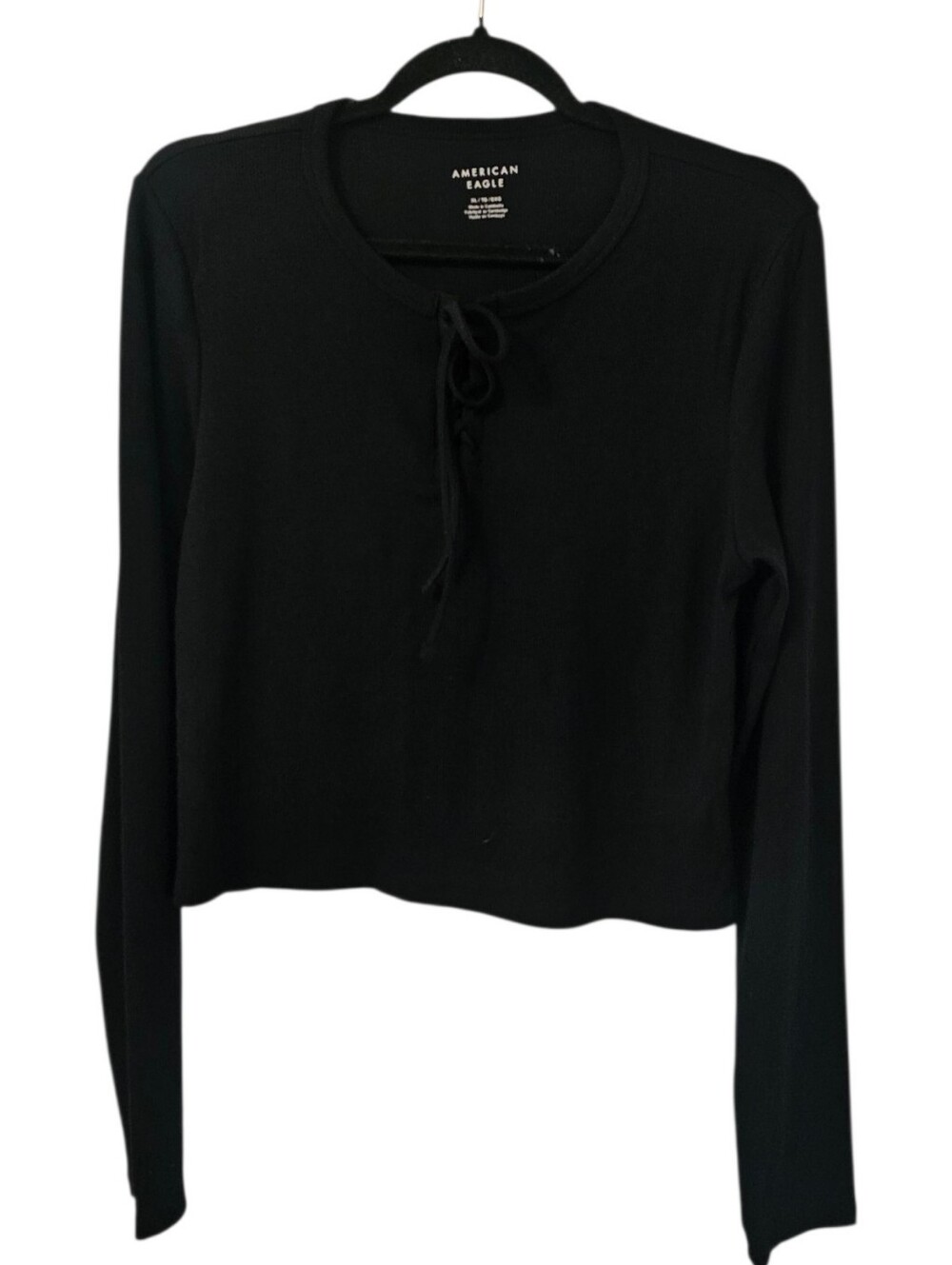 Black American Eagle Outfitters Women's Cropped Long-Sleeve Lace-Up T-Shirt